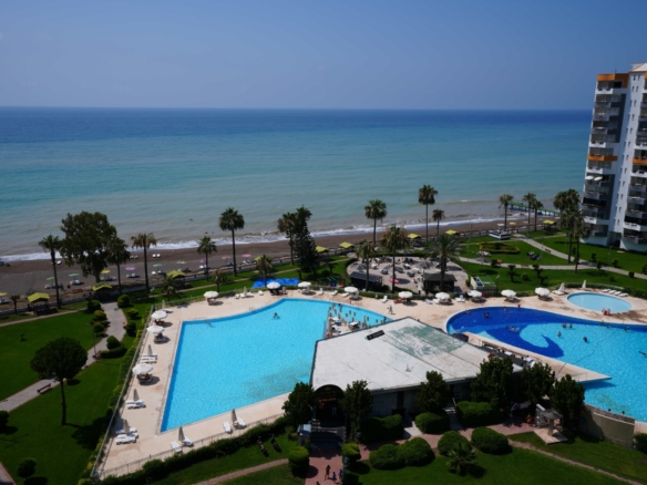 Mersin Kargıpınarı Queenaba Sitesi A Bloklarda Satılık 3+1 Lüks Köşe Daire