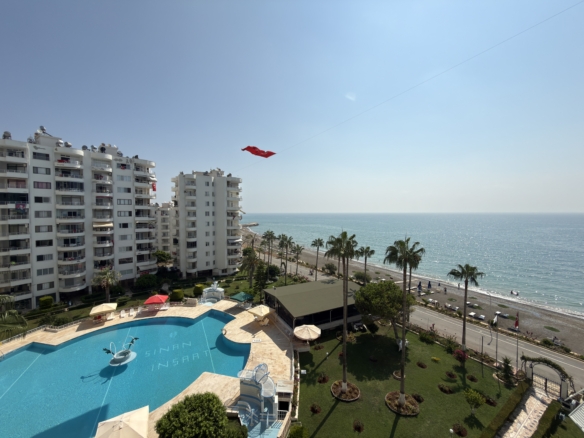 Mersin Erdemli Arpaçbahşiş Flamingo 1 Satılık Bakımlı 3+1 Eşyalı  Daire